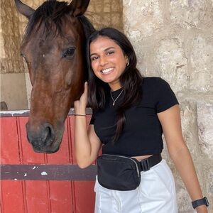 Meet your Posher, Hardi